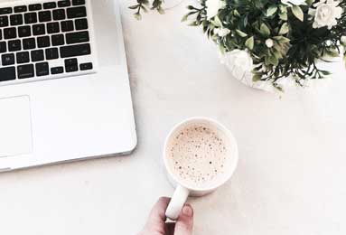 欧冠直播-加盟伊利诺伊？张博源父亲社媒分享博源与小佩贾场边谈话