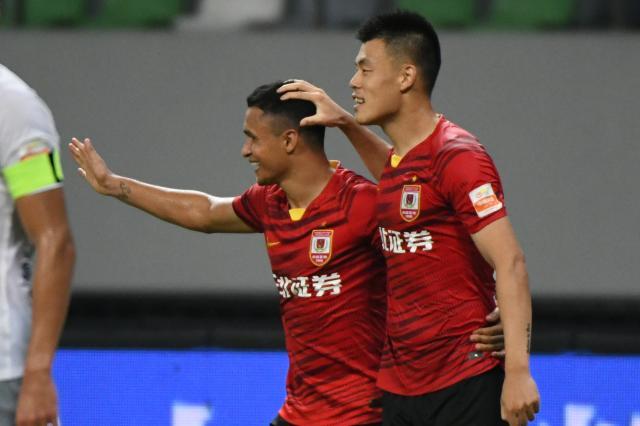 体育比赛直播-中超联赛第一阶段小结：亚泰成为黑马，外援定排名